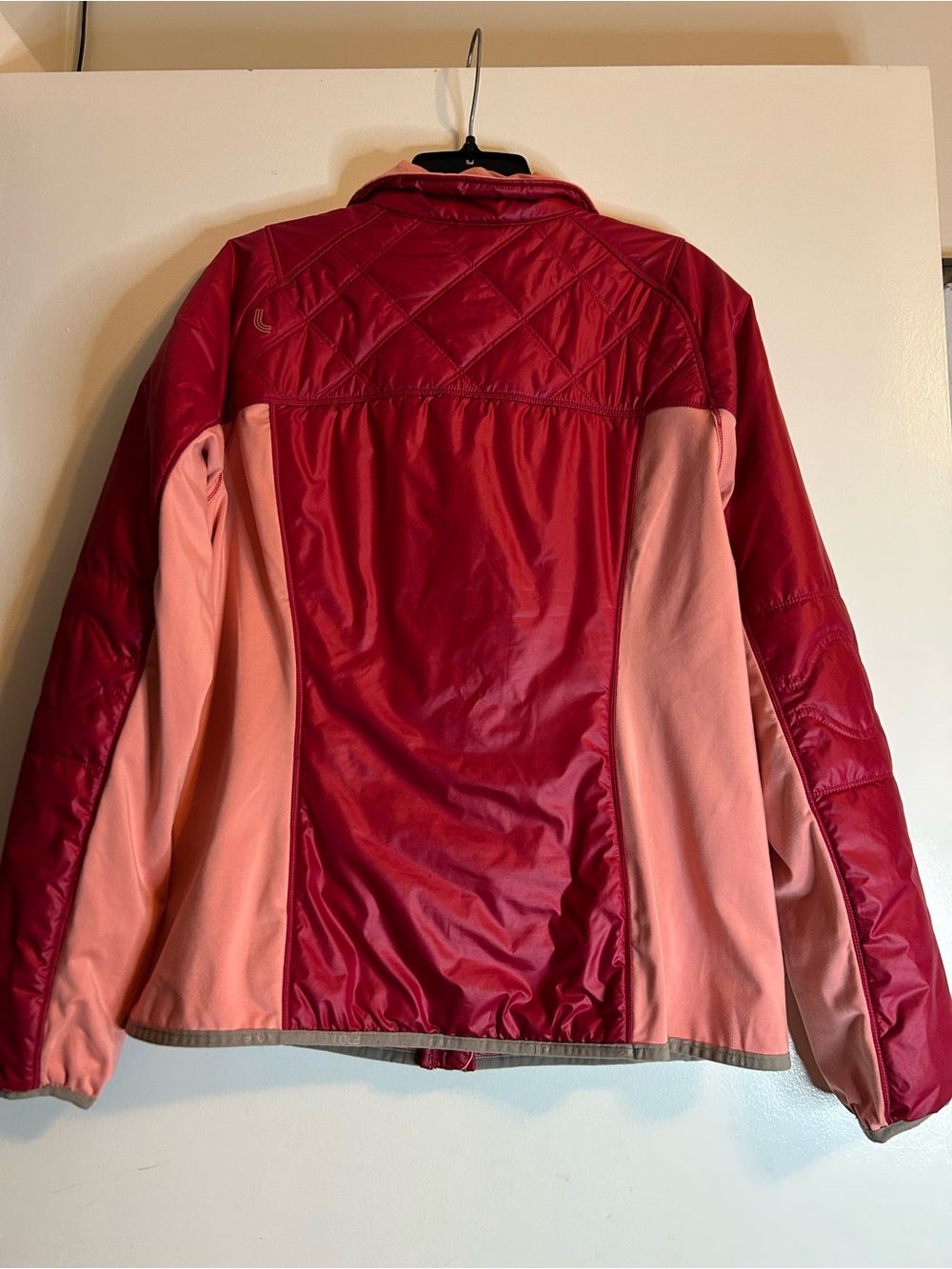 Lolë Lightweight Hybrid Insulated Two-Tone Pink & Berry Jacket Women’s Size M - Picture 5 of 5